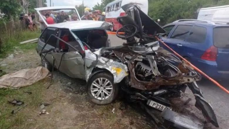 Automóvil involucrado en el accidente ocurrido en Camajuaní, Villa Clara.