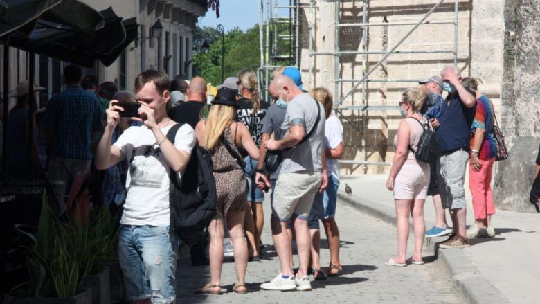 Turistas en La Habana.