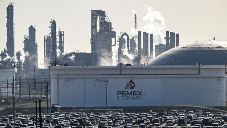 Refinería de petróleo de Pemex.