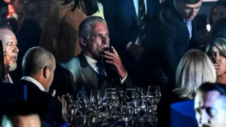 Manuel Marrero, Díaz-Canel y Lis Cuesta en el banquete del Festival del Habano de 2023.