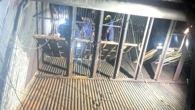 Trabajos en la central termoeléctrica de Matanzas.