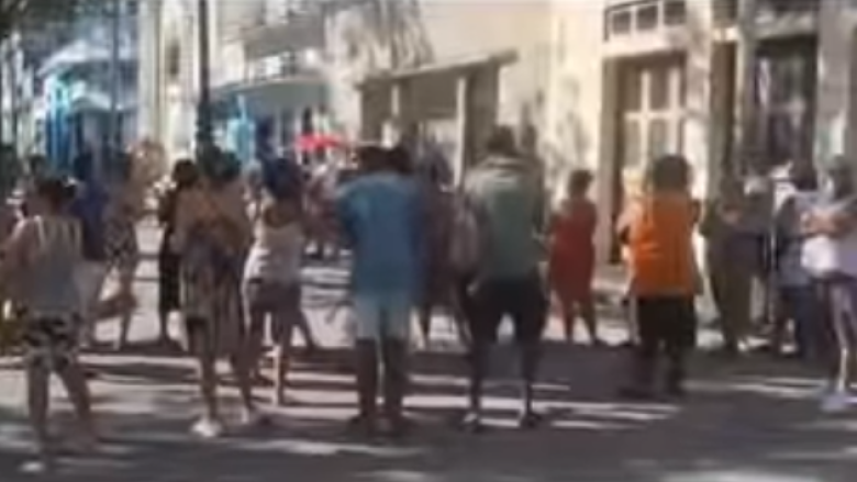 Protesta en Regla.