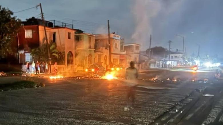 Bloqueo de calle en 19 y 68, Playa.