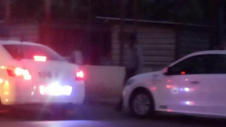 Patrullas de la Policía en la esquina de Colina y Diez de Octubre durante una protesta.