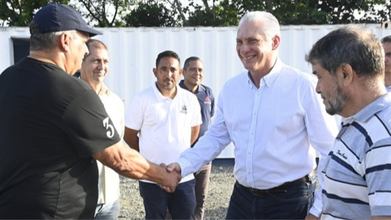 Miguel Díaz-Canel durante el recorrido del martes.