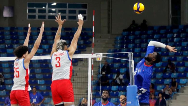 Momento del partido entre Cuba y Canadá.