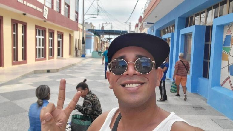 Adelth Bonne Gamboa.