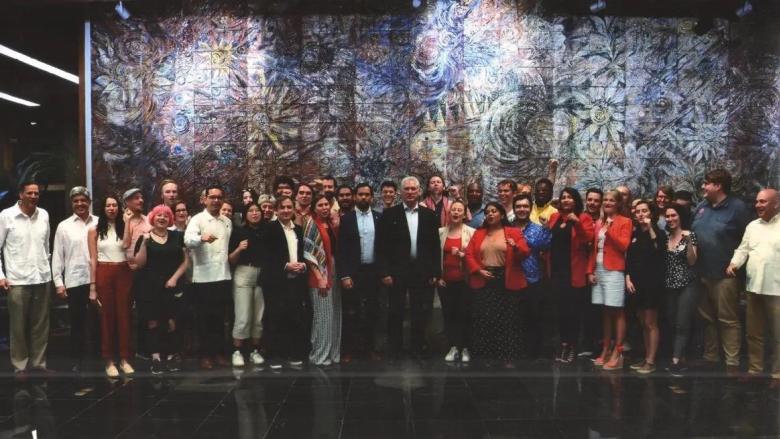 Danny Valdez y la delegación del DSA con Díaz-Canel en Cuba.