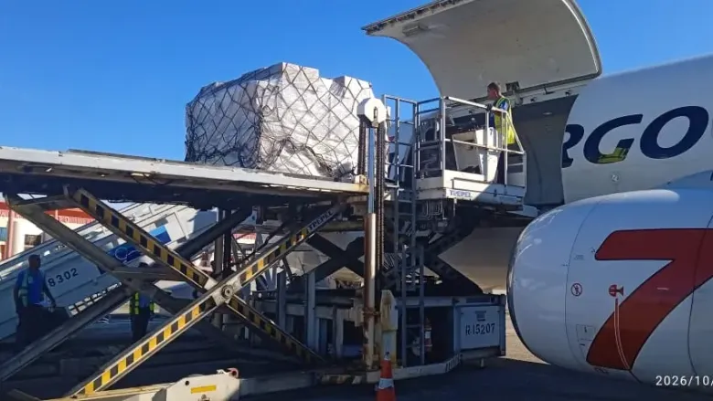 Llegada de ayuda humanitaria de EEUU a Cuba.