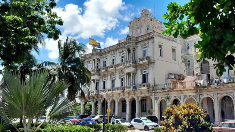 Consulado General de España en La Habana.