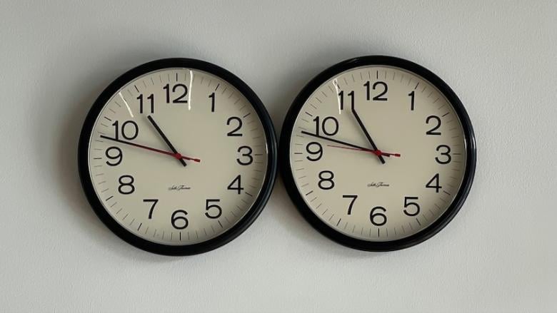 'Perfect Lovers', una de las piezas emblemáticas de Felix Gonzalez-Torres.