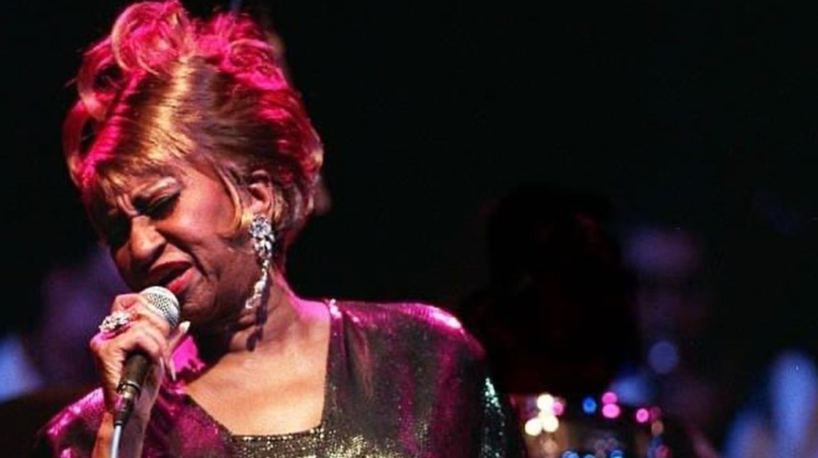 Celia Cruz sobre el escenario.